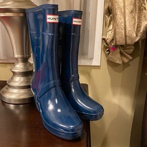 Teal color HUNTER BOOTS wedges